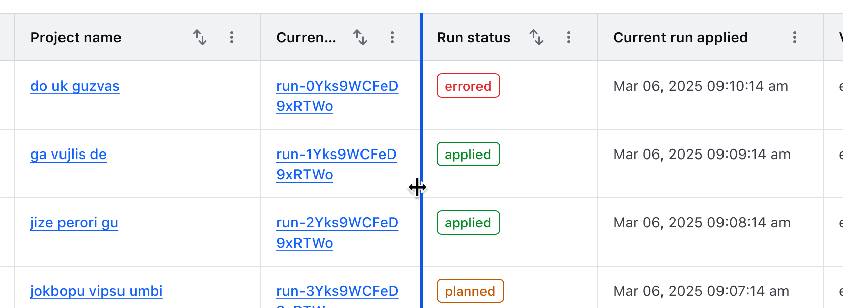 An example of a column being resized to the minimum default width